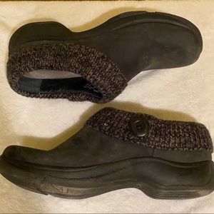 *SOLD* Dansko Kenzie Clog Black
